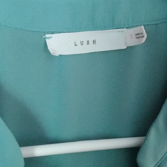 Lush Button Up Dress - Picture 3 of 5